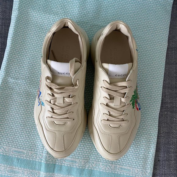 Gucci Rhyton "Hawaii" Sneakers - Picture 2 of 5